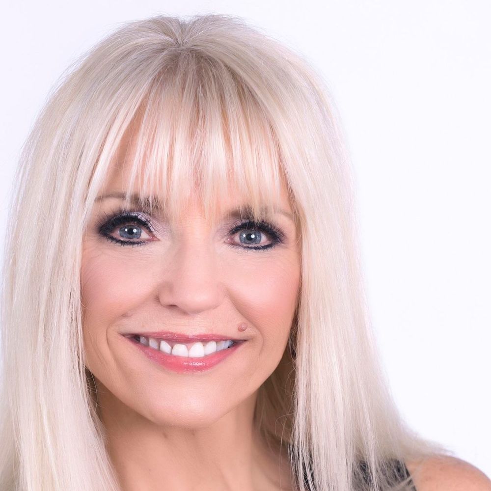 Meet your Posher, Lynn